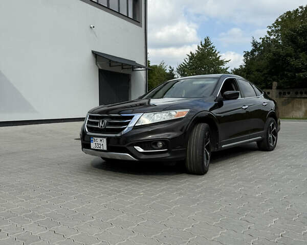 Коричневый Хонда Кросстур, объемом двигателя 2.35 л и пробегом 179 тыс. км за 13400 $, фото 3 на Automoto.ua