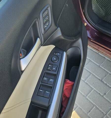 Красный Хонда Кросстур, объемом двигателя 3.5 л и пробегом 129 тыс. км за 14350 $, фото 23 на Automoto.ua