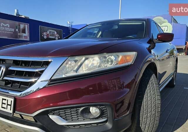Красный Хонда Кросстур, объемом двигателя 3.5 л и пробегом 129 тыс. км за 14350 $, фото 12 на Automoto.ua
