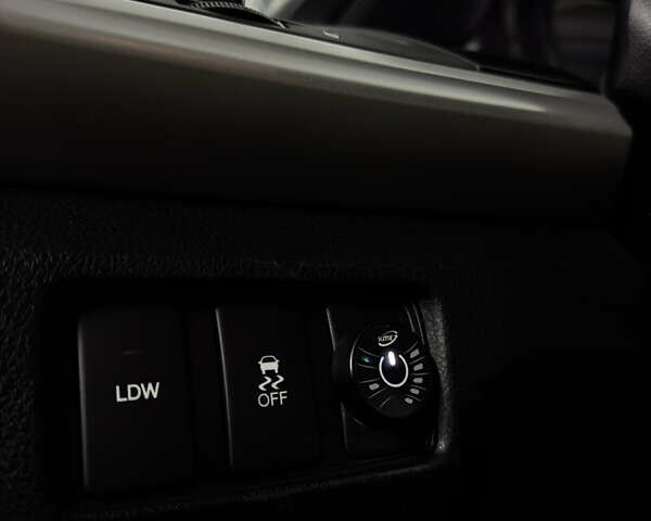 Красный Хонда Кросстур, объемом двигателя 3.5 л и пробегом 130 тыс. км за 14800 $, фото 27 на Automoto.ua