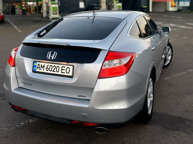 Сірий Хонда Кросстур, об'ємом двигуна 3.5 л та пробігом 185 тис. км за 13500 $, фото 3 на Automoto.ua