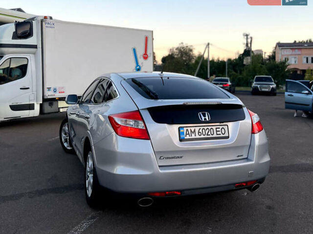 Сірий Хонда Кросстур, об'ємом двигуна 3.5 л та пробігом 185 тис. км за 13500 $, фото 6 на Automoto.ua