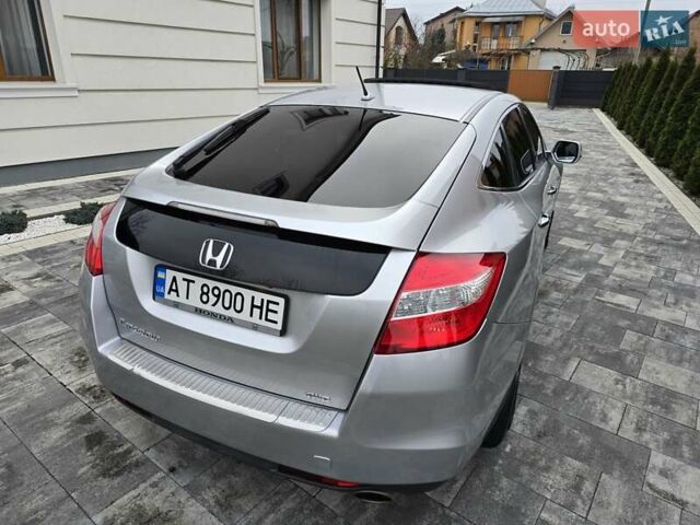 Серый Хонда Кросстур, объемом двигателя 3.47 л и пробегом 270 тыс. км за 11450 $, фото 6 на Automoto.ua