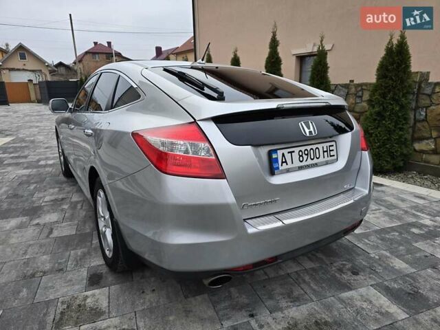 Серый Хонда Кросстур, объемом двигателя 3.47 л и пробегом 270 тыс. км за 11450 $, фото 4 на Automoto.ua