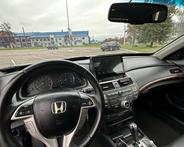Сірий Хонда Кросстур, об'ємом двигуна 2.35 л та пробігом 220 тис. км за 12000 $, фото 8 на Automoto.ua