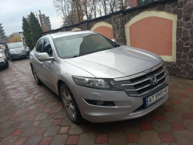 Серый Хонда Кросстур, объемом двигателя 3.5 л и пробегом 270 тыс. км за 12800 $, фото 1 на Automoto.ua