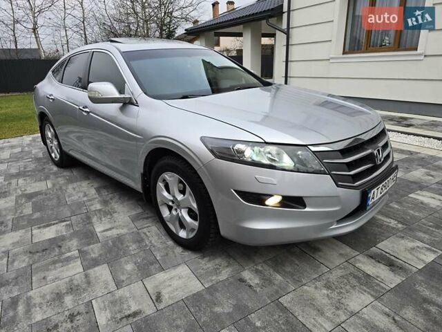 Серый Хонда Кросстур, объемом двигателя 3.47 л и пробегом 270 тыс. км за 11450 $, фото 10 на Automoto.ua