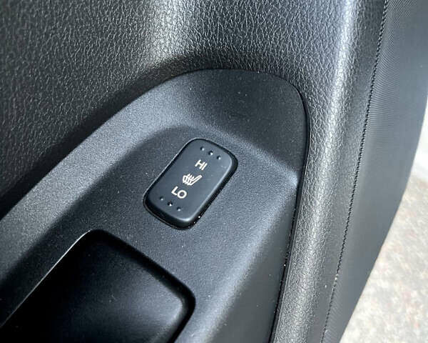 Сірий Хонда Кросстур, об'ємом двигуна 3.5 л та пробігом 185 тис. км за 13500 $, фото 16 на Automoto.ua