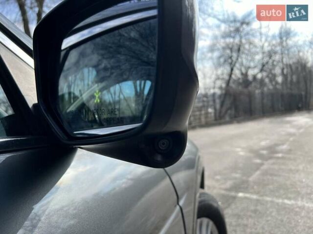 Серый Хонда Кросстур, объемом двигателя 2.36 л и пробегом 198 тыс. км за 13200 $, фото 13 на Automoto.ua