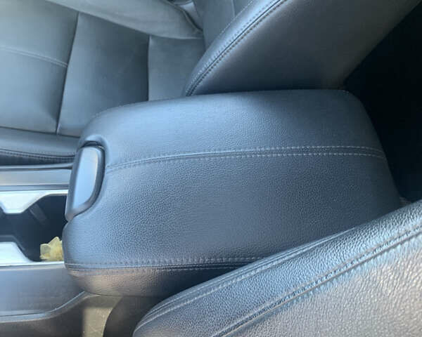 Хонда Кросстур 2014 в Каменское - Днепродзержинск на Automoto.ua Серый Хонда Кросстур, объемом двигателя 3.5 л и пробегом 203 тыс. км за 15000 $, фото 27 на Automoto.ua