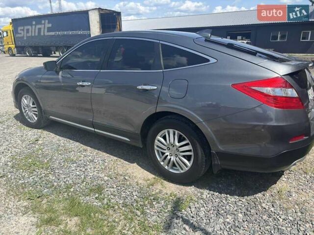 Серый Хонда Кросстур, объемом двигателя 2.4 л и пробегом 117 тыс. км за 14000 $, фото 3 на Automoto.ua