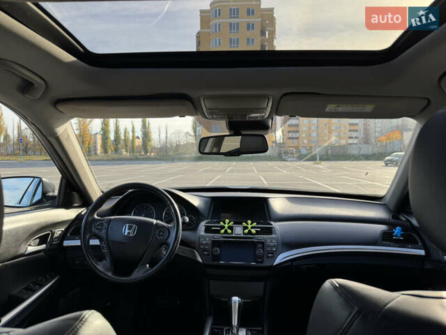 Серый Хонда Кросстур, объемом двигателя 2.35 л и пробегом 129 тыс. км за 11500 $, фото 22 на Automoto.ua