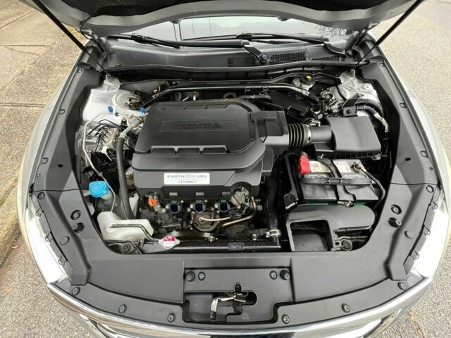 Сірий Хонда Кросстур, об'ємом двигуна 3.5 л та пробігом 71 тис. км за 8100 $, фото 13 на Automoto.ua