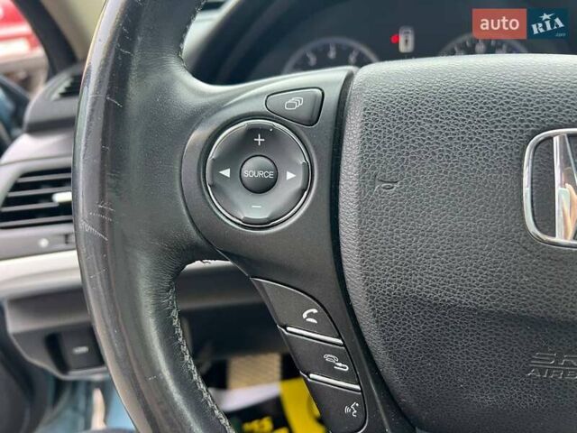 Синій Хонда Кросстур, об'ємом двигуна 2.4 л та пробігом 168 тис. км за 14400 $, фото 14 на Automoto.ua