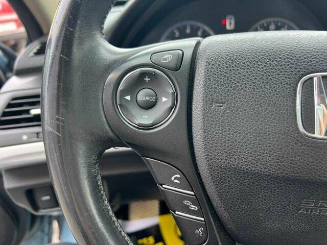 Синий Хонда Кросстур, объемом двигателя 2.4 л и пробегом 168 тыс. км за 14400 $, фото 14 на Automoto.ua