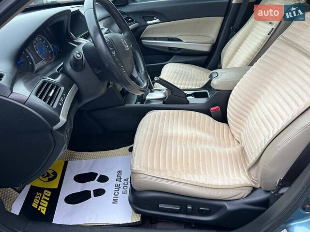 Синій Хонда Кросстур, об'ємом двигуна 2.4 л та пробігом 168 тис. км за 14400 $, фото 8 на Automoto.ua