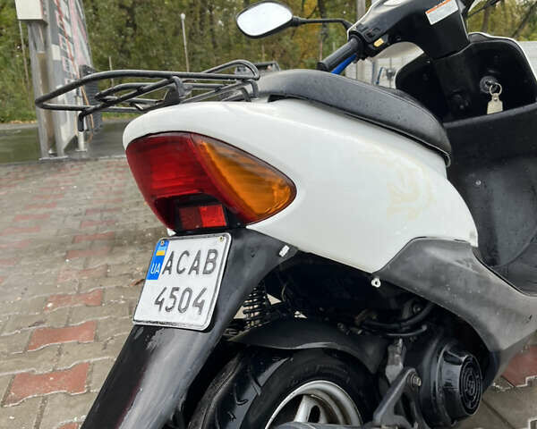Белый Хонда Dio AF-34, объемом двигателя 0.05 л и пробегом 6 тыс. км за 585 $, фото 3 на Automoto.ua