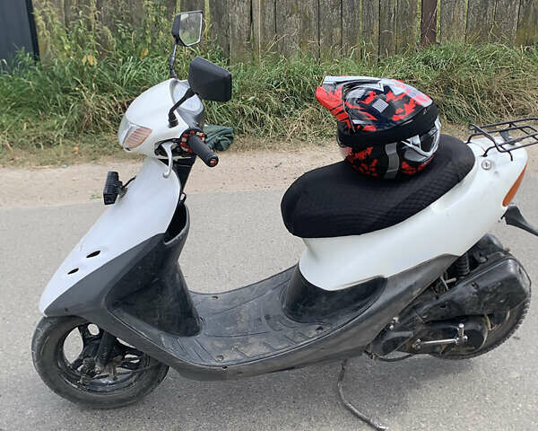 Белый Хонда Dio AF-34, объемом двигателя 0.49 л и пробегом 5 тыс. км за 375 $, фото 1 на Automoto.ua