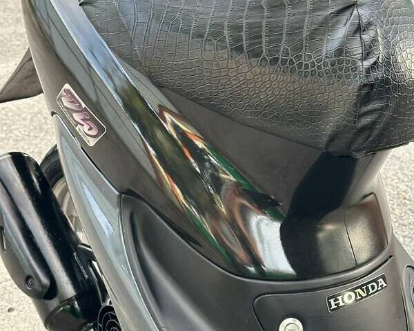 Черный Хонда Dio AF-34, объемом двигателя 0 л и пробегом 3 тыс. км за 460 $, фото 25 на Automoto.ua