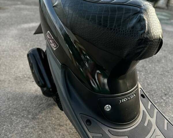 Черный Хонда Dio AF-34, объемом двигателя 0 л и пробегом 3 тыс. км за 460 $, фото 14 на Automoto.ua