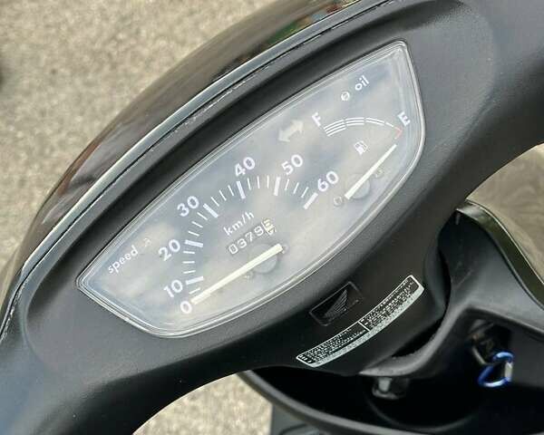 Черный Хонда Dio AF-34, объемом двигателя 0 л и пробегом 3 тыс. км за 460 $, фото 24 на Automoto.ua