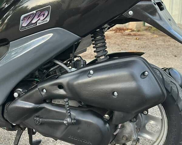 Черный Хонда Dio AF-34, объемом двигателя 0 л и пробегом 3 тыс. км за 460 $, фото 26 на Automoto.ua