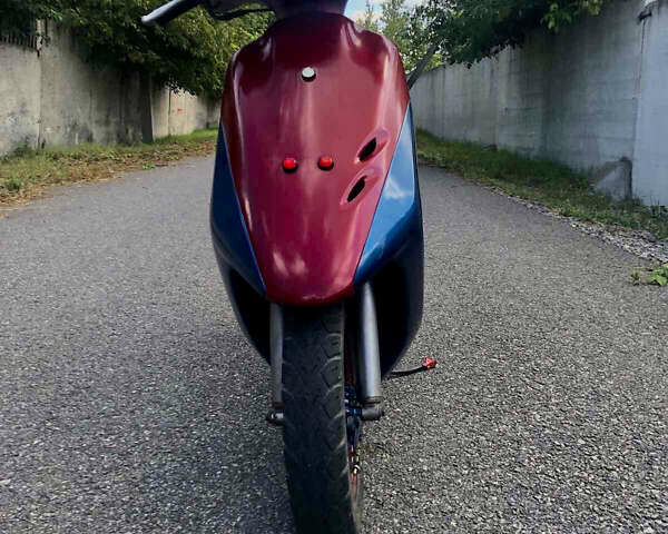 Красный Хонда Dio AF-34, объемом двигателя 0.49 л и пробегом 1 тыс. км за 347 $, фото 1 на Automoto.ua