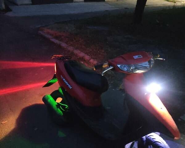 Красный Хонда Dio AF-34, объемом двигателя 0 л и пробегом 8 тыс. км за 334 $, фото 1 на Automoto.ua