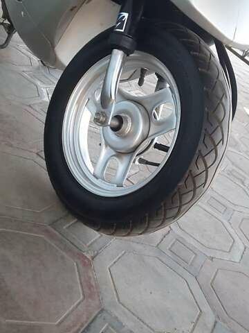 Хонда Dio AF-62, объемом двигателя 0.05 л и пробегом 9 тыс. км за 560 $, фото 3 на Automoto.ua