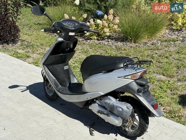 Серый Хонда Dio AF-62, объемом двигателя 0.05 л и пробегом 15 тыс. км за 400 $, фото 2 на Automoto.ua