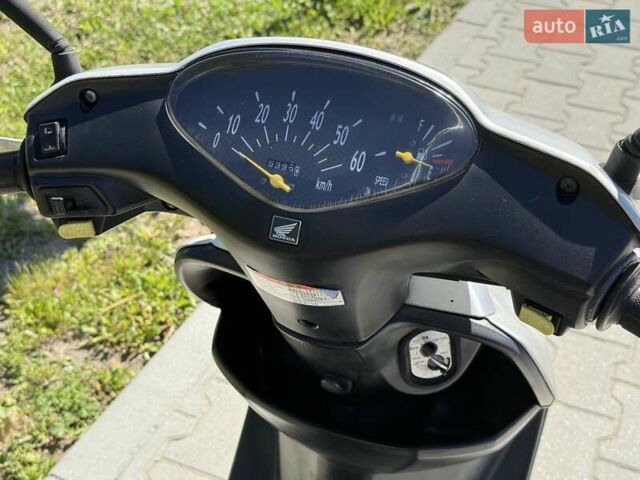 Серый Хонда Dio AF-62, объемом двигателя 0.05 л и пробегом 15 тыс. км за 400 $, фото 6 на Automoto.ua