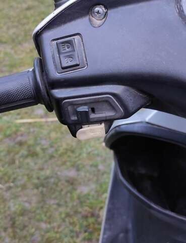 Серый Хонда Dio AF-62, объемом двигателя 0.05 л и пробегом 8 тыс. км за 450 $, фото 4 на Automoto.ua