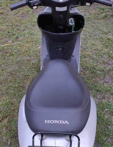 Серый Хонда Dio AF-62, объемом двигателя 0.05 л и пробегом 8 тыс. км за 450 $, фото 1 на Automoto.ua