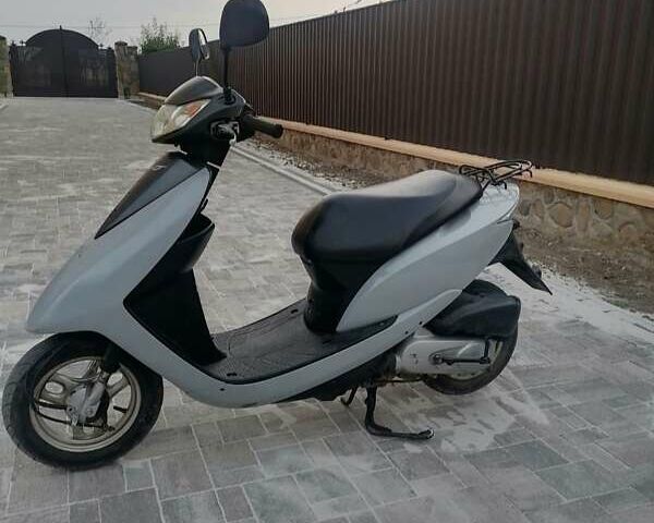 Серый Хонда Dio AF-62, объемом двигателя 0 л и пробегом 1 тыс. км за 490 $, фото 3 на Automoto.ua