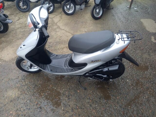 Хонда Дио, объемом двигателя 49 л и пробегом 0 тыс. км за 550 $, фото 8 на Automoto.ua