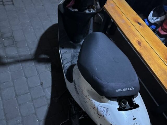 Хонда Дио, объемом двигателя 49 л и пробегом 0 тыс. км за 238 $, фото 7 на Automoto.ua