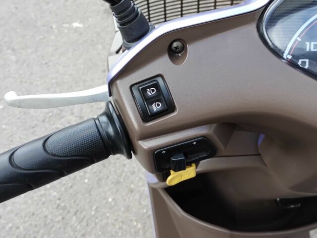 Хонда Дио, объемом двигателя 49 л и пробегом 0 тыс. км за 599 $, фото 10 на Automoto.ua