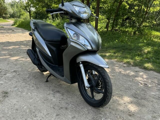 Хонда Дио, объемом двигателя 0.11 л и пробегом 0 тыс. км за 1350 $, фото 2 на Automoto.ua