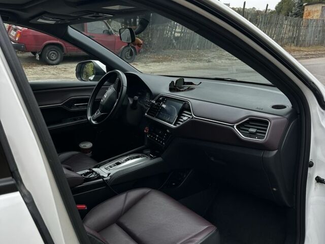 Білий Хонда Інша, об'ємом двигуна 0 л та пробігом 80 тис. км за 16000 $, фото 2 на Automoto.ua