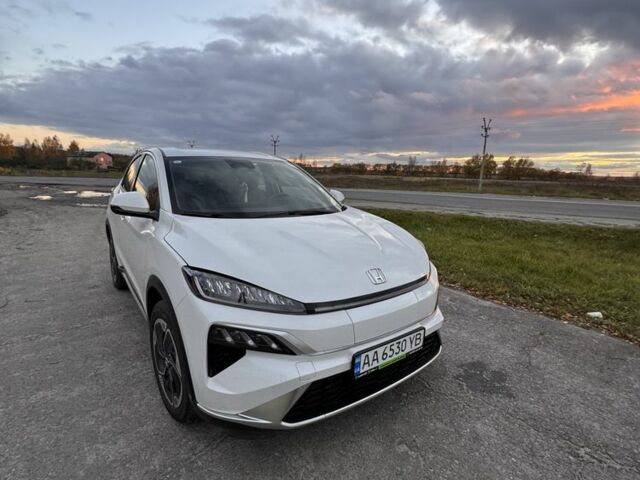 Белый Хонда Другая, объемом двигателя 0 л и пробегом 27 тыс. км за 18500 $, фото 5 на Automoto.ua