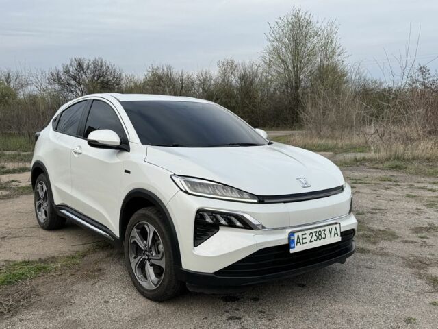 Белый Хонда Другая, объемом двигателя 0 л и пробегом 85 тыс. км за 15400 $, фото 1 на Automoto.ua