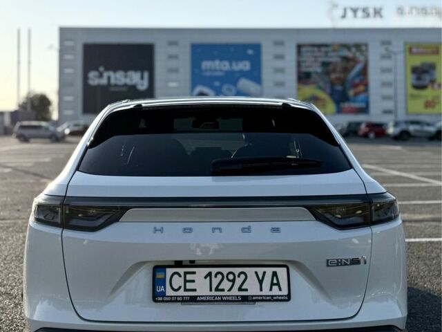 Белый Хонда Другая, объемом двигателя 0 л и пробегом 58 тыс. км за 19500 $, фото 3 на Automoto.ua