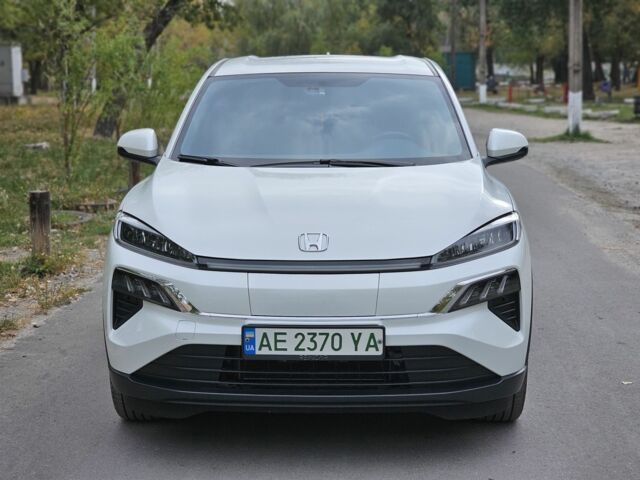 Белый Хонда Другая, объемом двигателя 0 л и пробегом 40 тыс. км за 16000 $, фото 2 на Automoto.ua