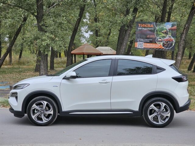 Белый Хонда Другая, объемом двигателя 0 л и пробегом 40 тыс. км за 16000 $, фото 1 на Automoto.ua