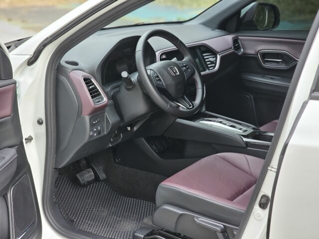 Белый Хонда Другая, объемом двигателя 0 л и пробегом 40 тыс. км за 16000 $, фото 7 на Automoto.ua