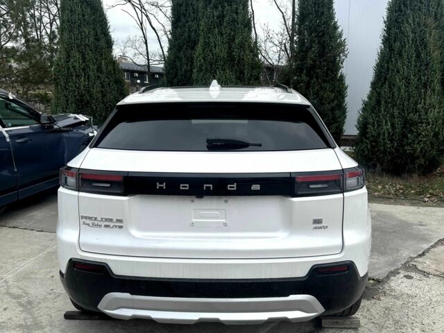 Белый Хонда Другая, объемом двигателя 0 л и пробегом 9 тыс. км за 21000 $, фото 2 на Automoto.ua