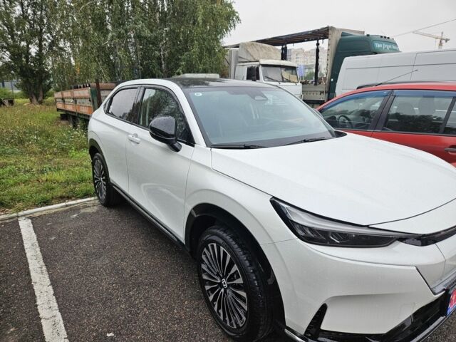 Білий Хонда Інша, об'ємом двигуна 0 л та пробігом 1 тис. км за 22000 $, фото 3 на Automoto.ua