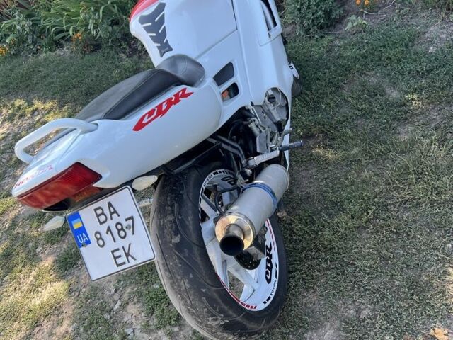 Красный Хонда Другая, объемом двигателя 0.6 л и пробегом 0 тыс. км за 2500 $, фото 3 на Automoto.ua