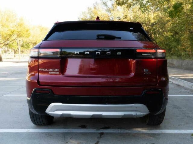 Червоний Хонда Інша, об'ємом двигуна 0 л та пробігом 27 тис. км за 20000 $, фото 4 на Automoto.ua