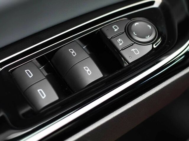 Червоний Хонда Інша, об'ємом двигуна 0 л та пробігом 6 тис. км за 35000 $, фото 17 на Automoto.ua